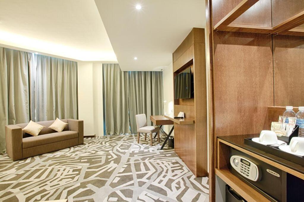 Wp Hotel Kuala Lumpur Exterior photo